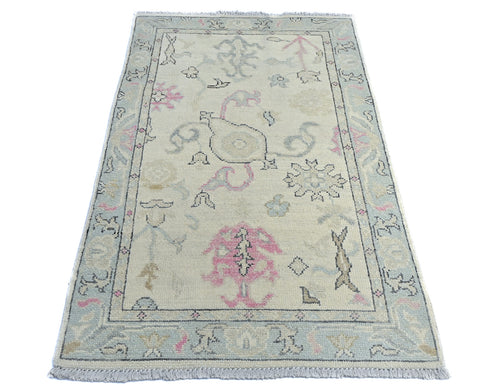 Alfombra tradicional turca Oushak de lana teñida con vegetales, anudada a mano, color beige, de 90 x 150 cm
