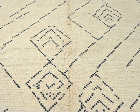 7x11 Moroccan Beige Hand Woven Wool Area Rug