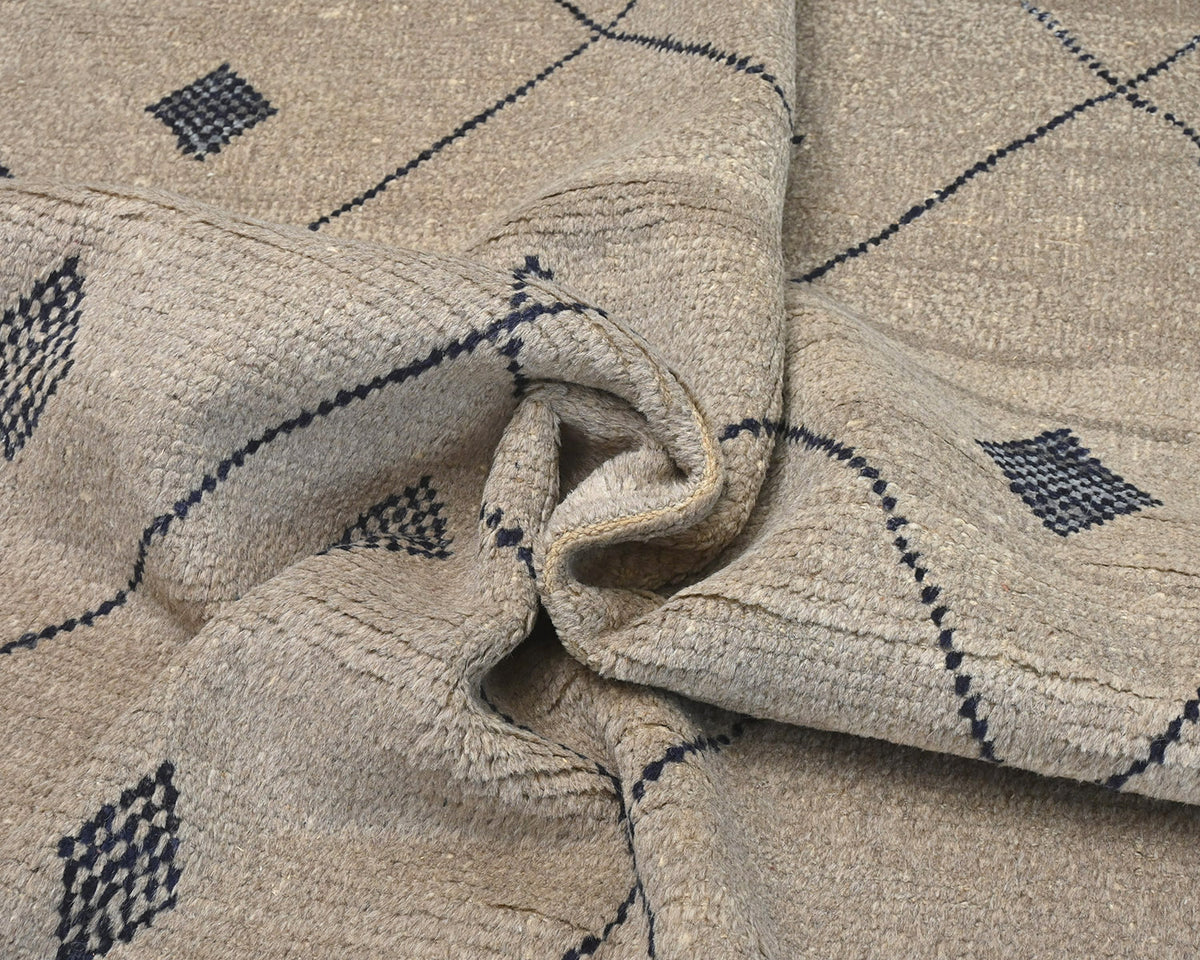 8x11 Moroccan Gray Hand Woven Wool Area Rug