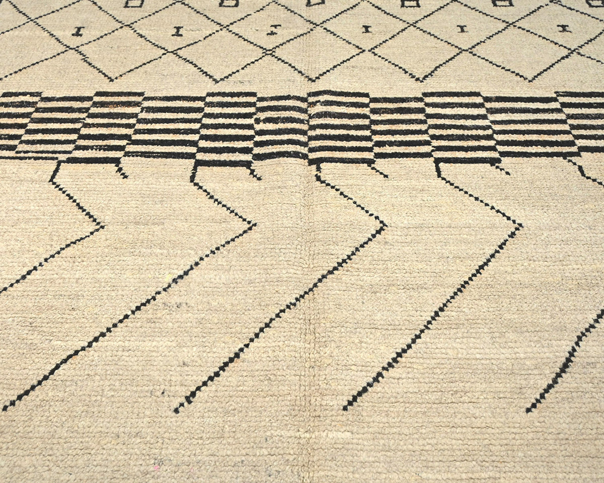 8x10 Moroccan Beige Hand Woven Wool Area Rug