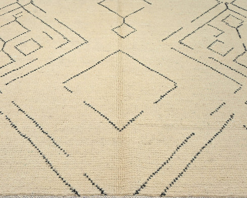 7x11 Moroccan Beige Hand Woven Wool Area Rug