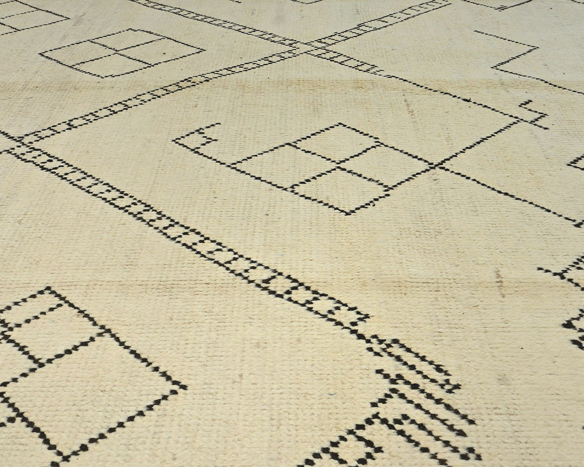 9x13 Moroccan Beige Hand Woven Wool Area Rug
