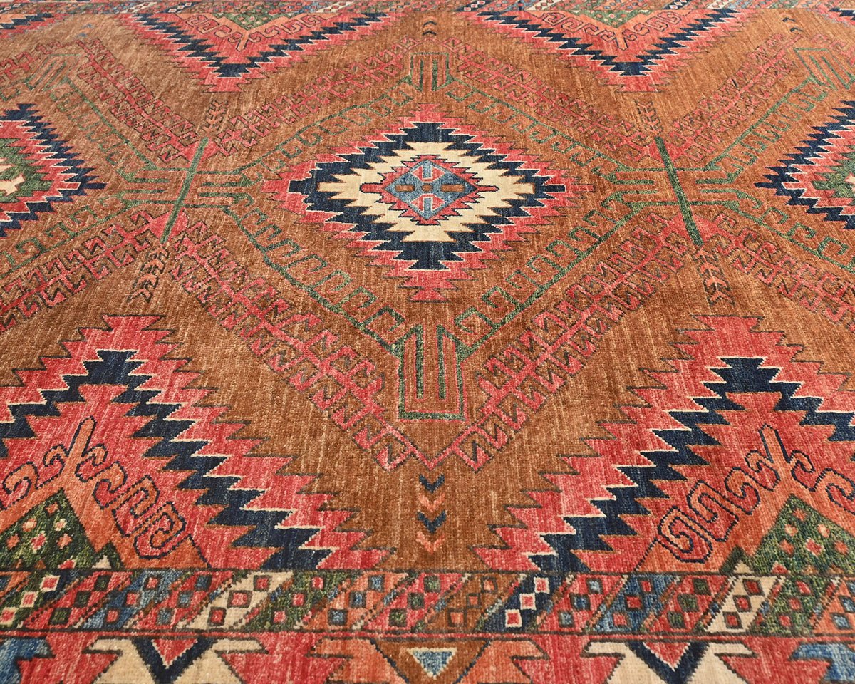 Alfombra de lana teñida vegetal anudada a mano Ersari marrón de 6x8