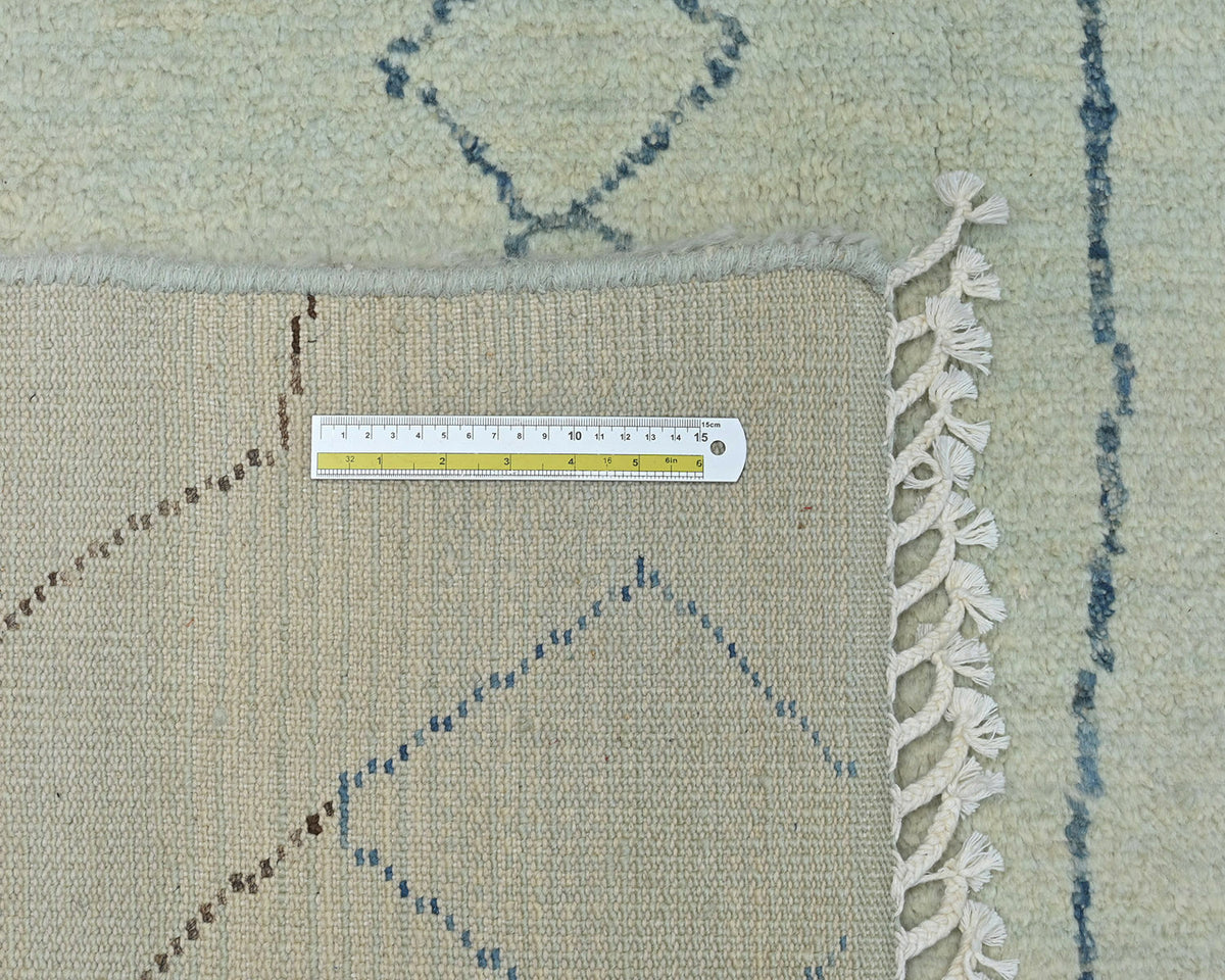 Alfombra marroquí de lana tejida a mano en beige de 8x9