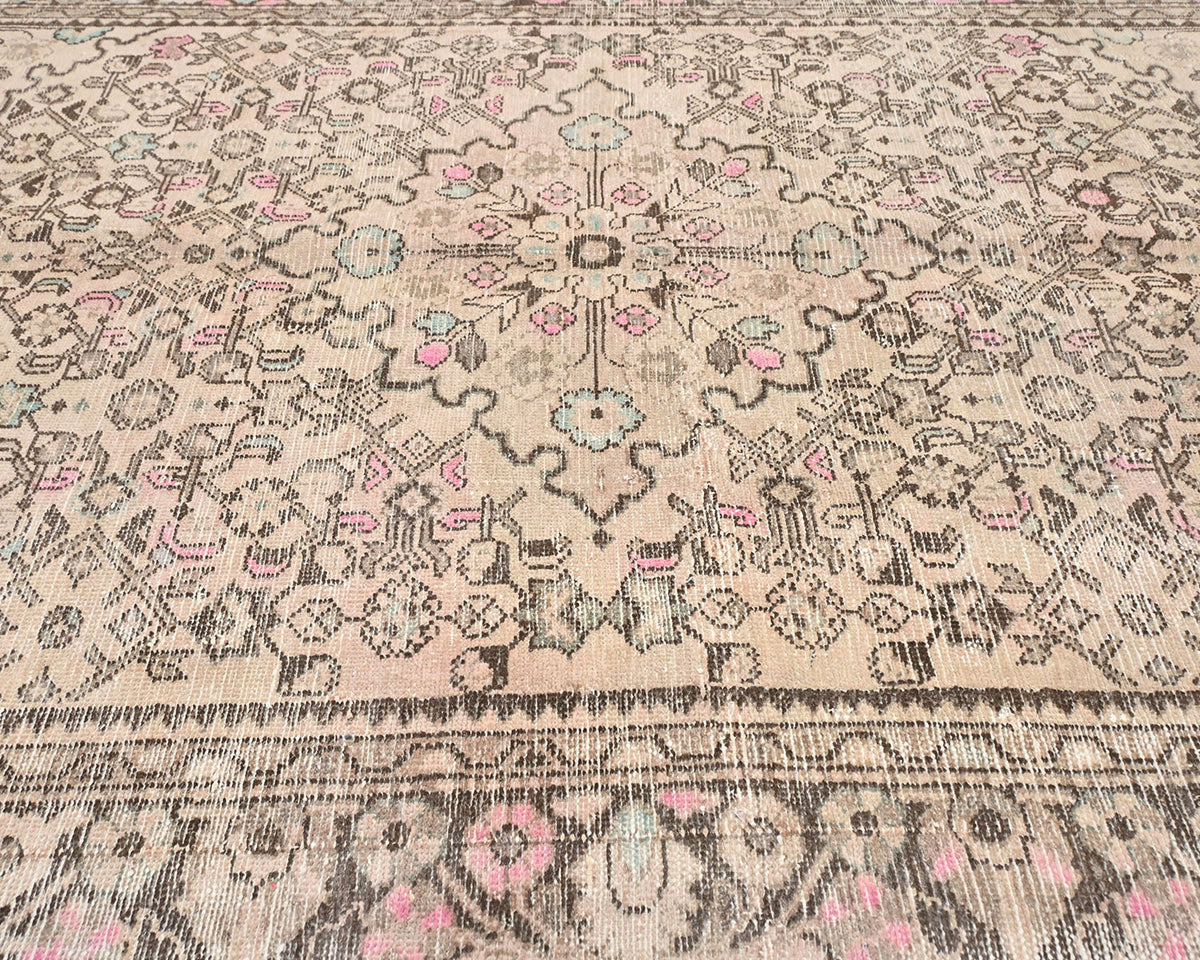 5x7 Vintage Brown Persian Style Hand Knotted Low Pile Wool Area Rug