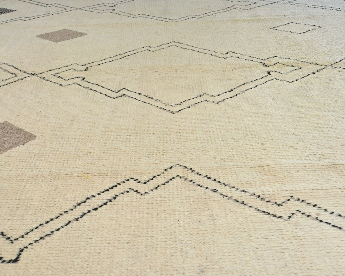 9x14 Moroccan Beige Hand Woven Wool Area Rug