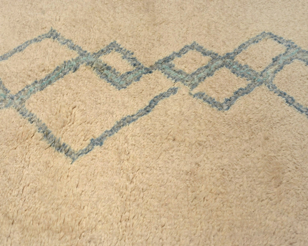 Alfombra marroquí de lana tejida a mano en beige de 3,6 metros