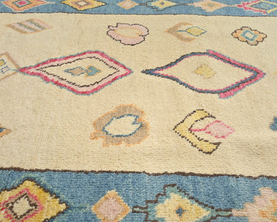 Alfombra marroquí de lana tejida a mano en beige de 3,6 metros
