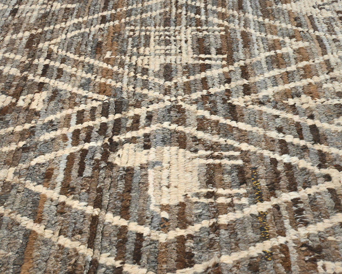 Alfombra marroquí de lana tejida a mano en marrón de 4,8 metros
