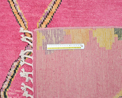 Alfombra marroquí de lana tejida a mano en color rosa de 8 x 11 pulgadas