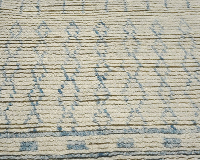 Alfombra marroquí de lana tejida a mano en beige de 4 metros