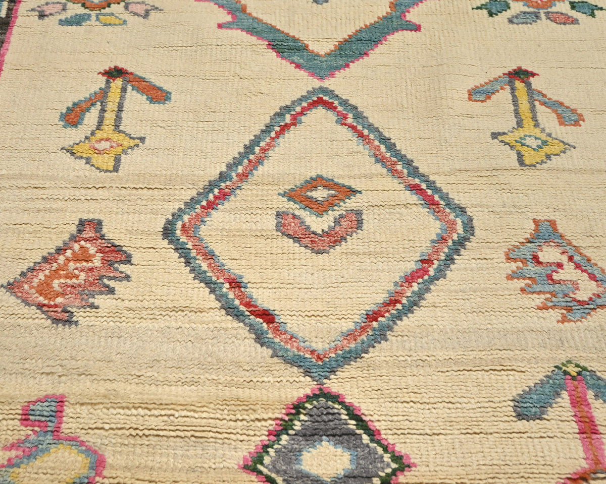 Alfombra marroquí de lana tejida a mano en beige de 3,6 metros