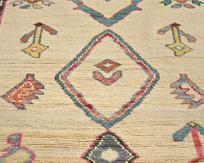 Alfombra marroquí de lana tejida a mano en beige de 3,6 metros
